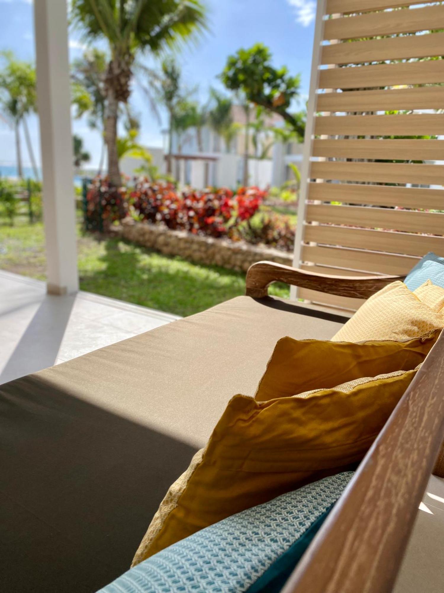 Villa Te Ura Beach Paea Exteriör bild