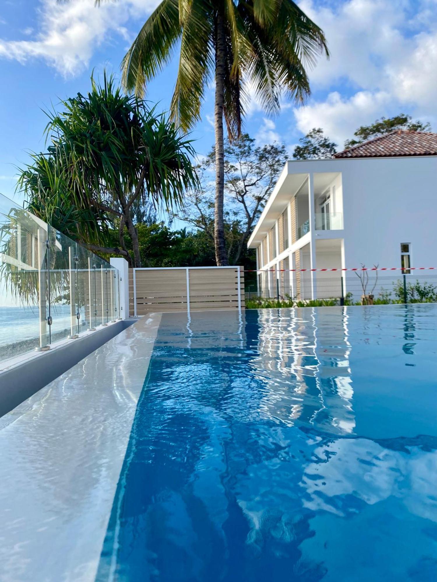 Villa Te Ura Beach Paea Exteriör bild